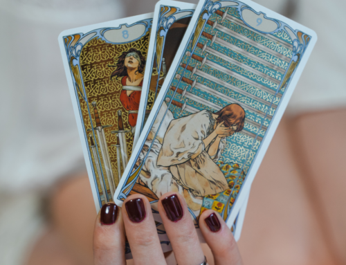 A Beginner’s Explanation of Tarot Suits